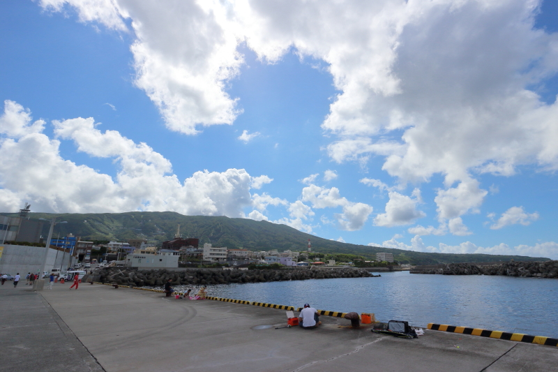 Canon EOS M2 + EF-M11-22mm F4-5.6 IS STM